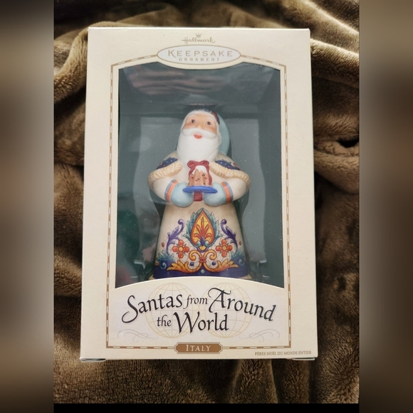 Keepsake Ornament Santa's from Around the World Italy 2004 - Picture 1 of 5